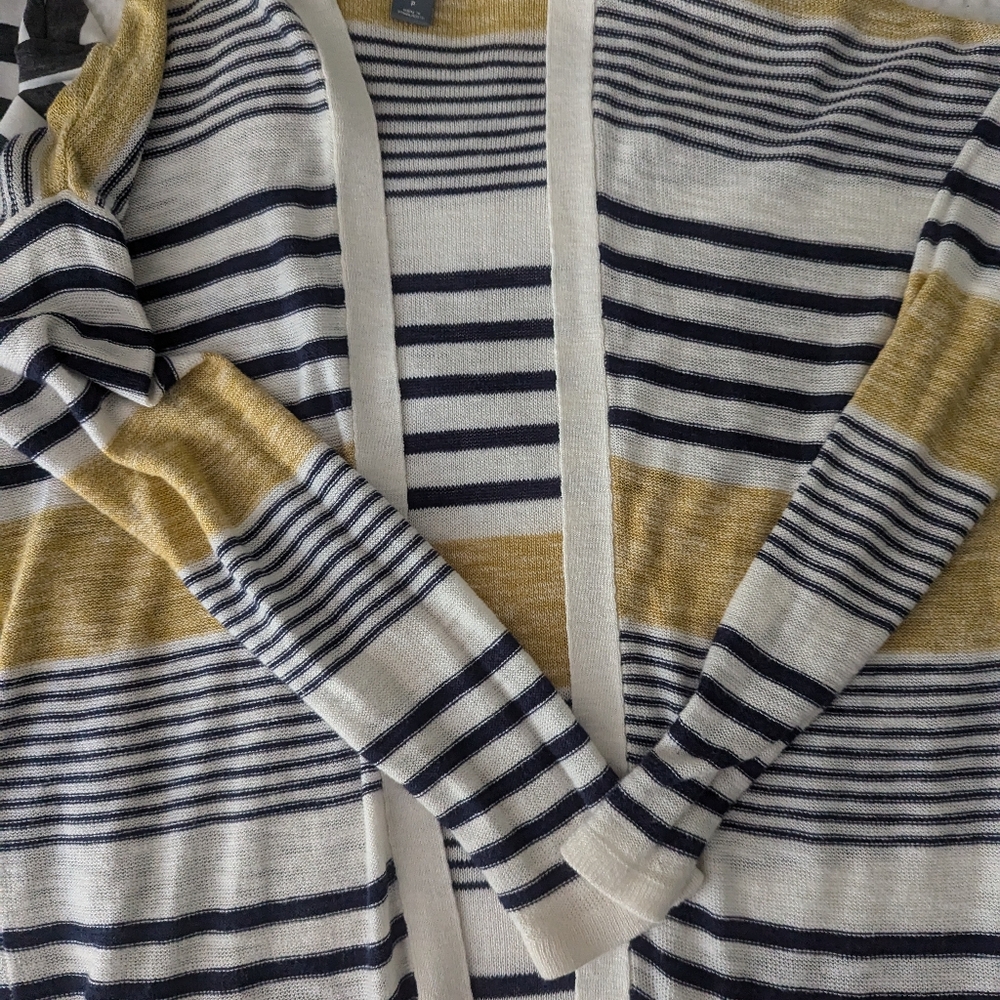 Two Women's Cardigans - Picture 3 of 3